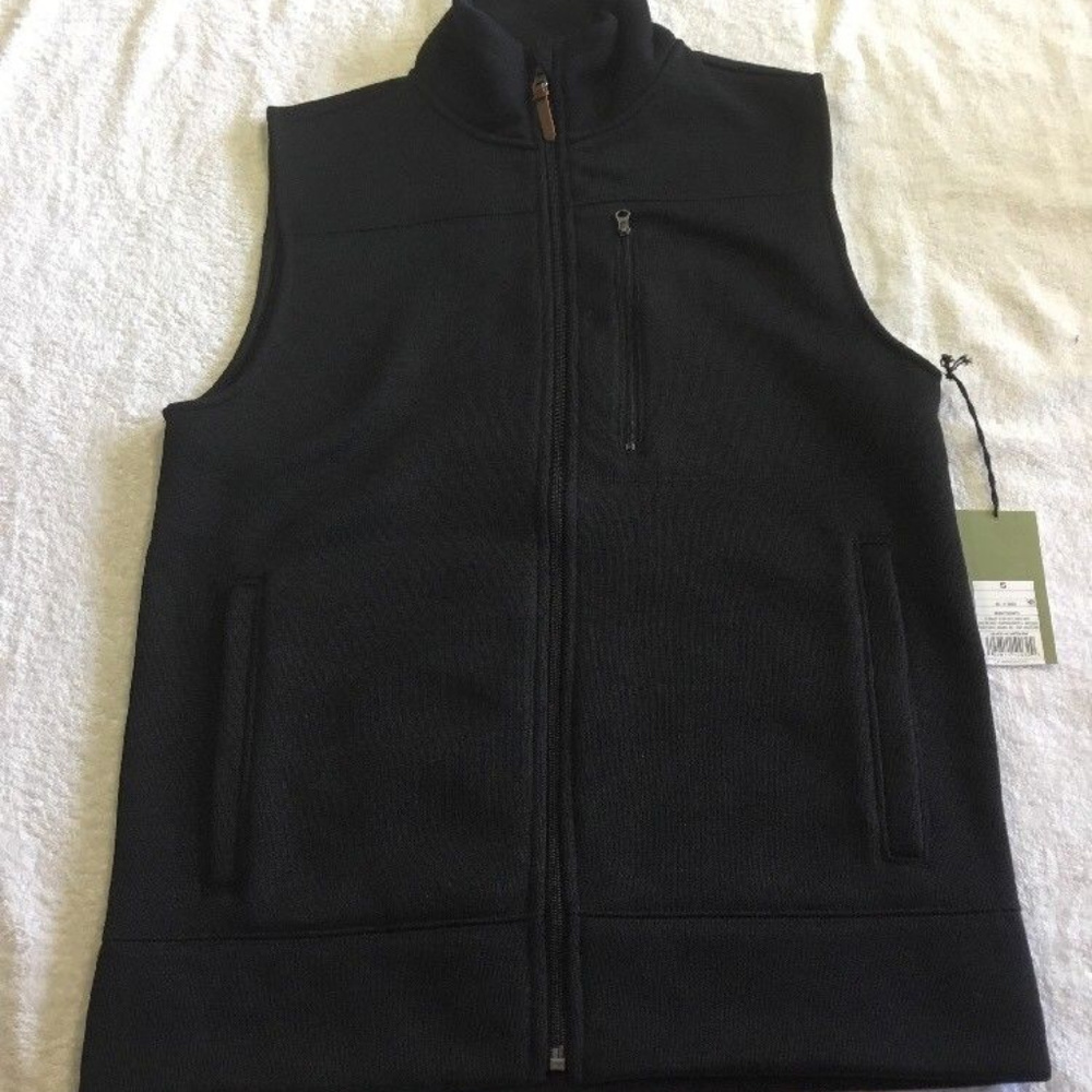 Goodfellow & Co™ Standard Fit Sweater Fleece Vest